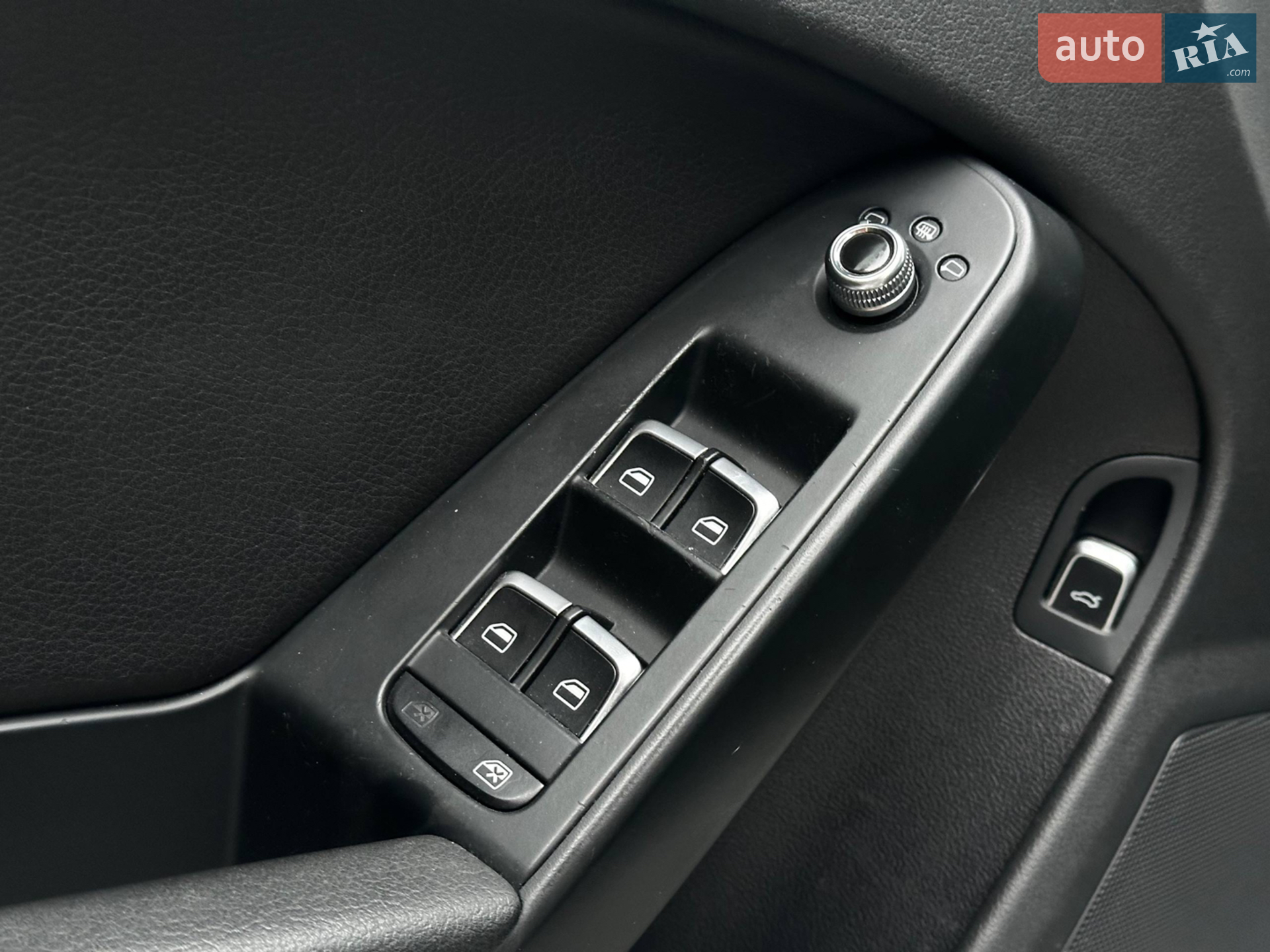 2013 Audi A4 - мініатюра 22