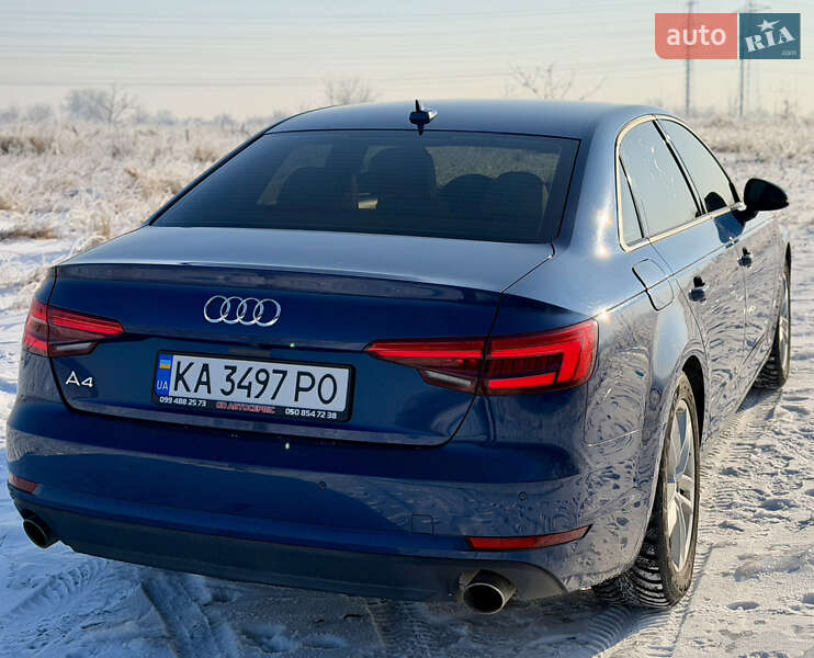Седан Audi A4 2016 в Харкові