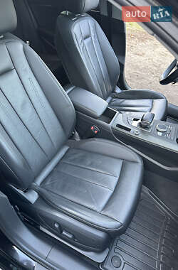 Седан Audi A4 2017 в Павлограде