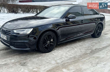 Седан Audi A4 2017 в Львове