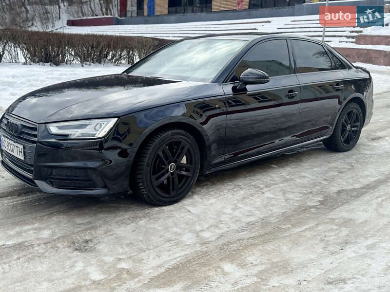 Седан Audi A4 2017 в Львове