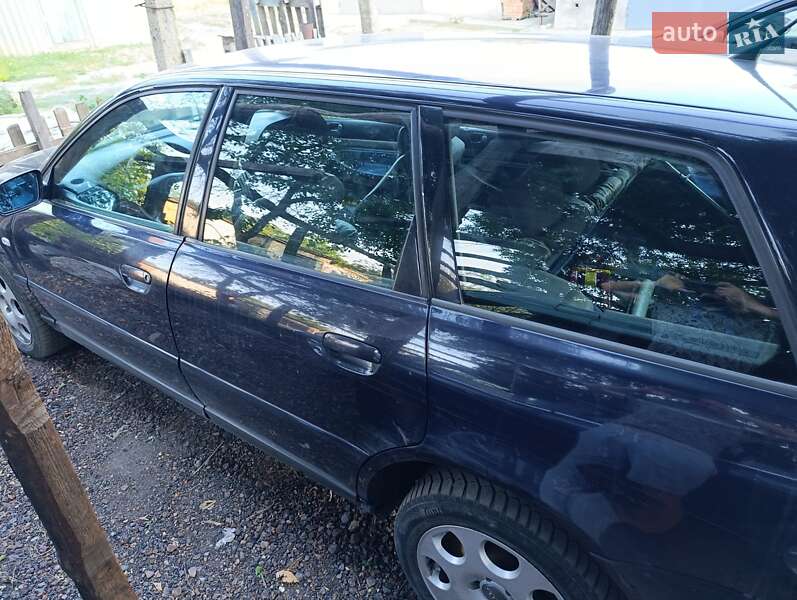 Універсал Audi A4 2001 в Мурованих Курилівцях фото 5 Універсал Audi A4 2001 в Мурованих Курилівцях