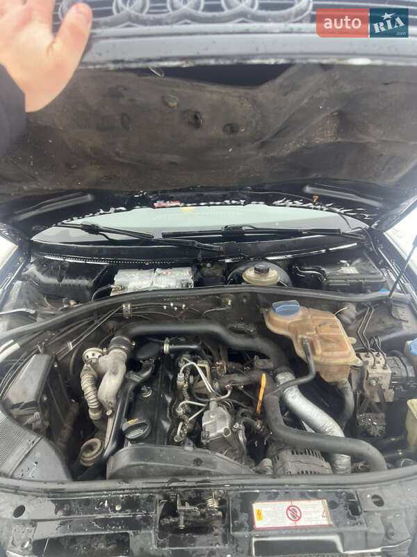 Універсал Audi A4 1997 в Ратному