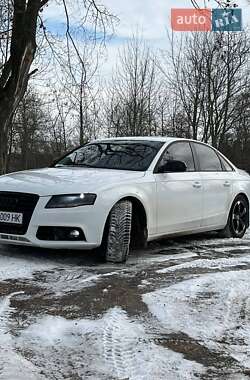 Седан Audi A4 2010 в Кропивницком