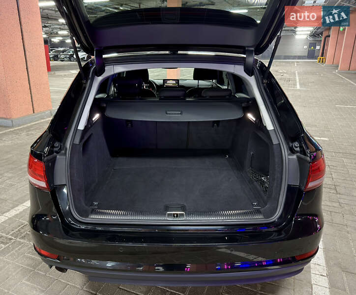 Универсал Audi A4 2017 в Киеве