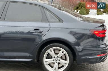 Седан Audi A4 2018 в Шептицькому