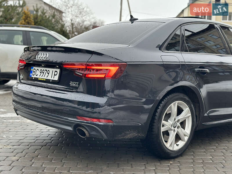 Седан Audi A4 2018 в Шептицькому