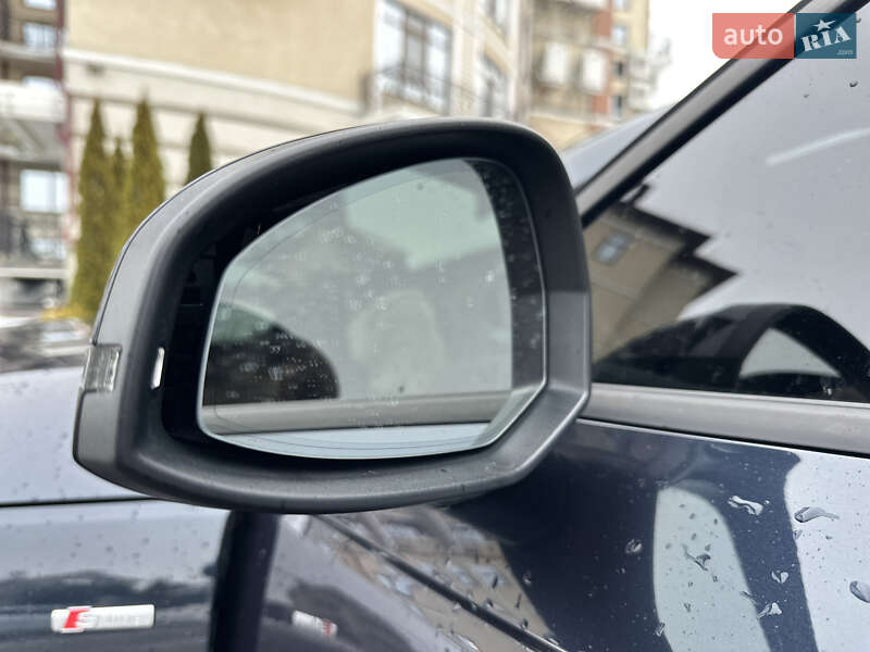 Седан Audi A4 2018 в Шептицькому