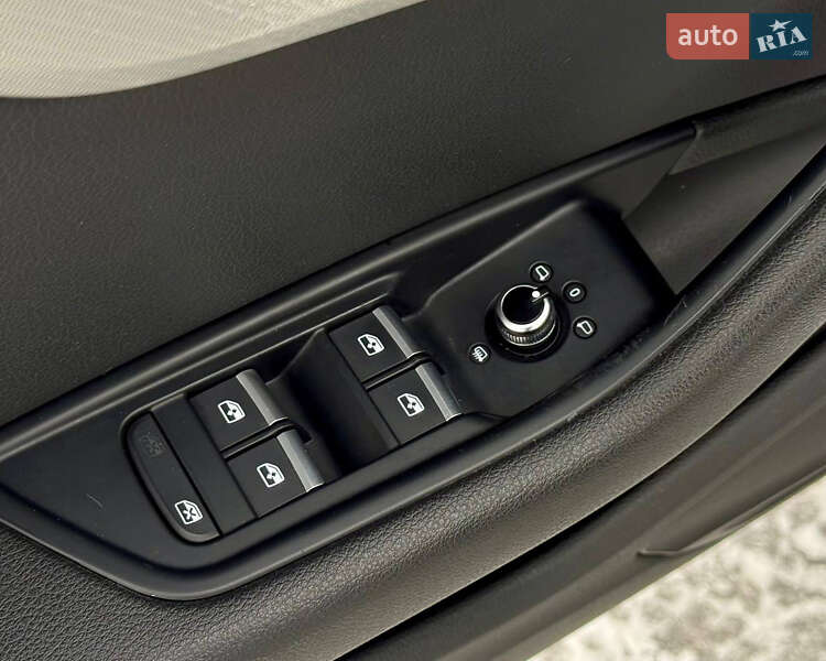 Седан Audi A4 2016 в Києві фото 18 Седан Audi A4 2016 в Києві
