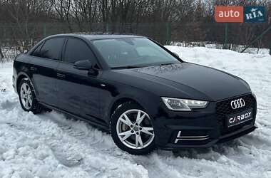 Седан Audi A4 2018 в Львове