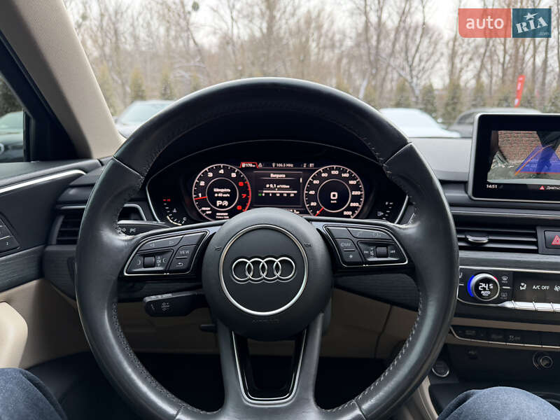 Седан Audi A4 2018 в Хмельницькому