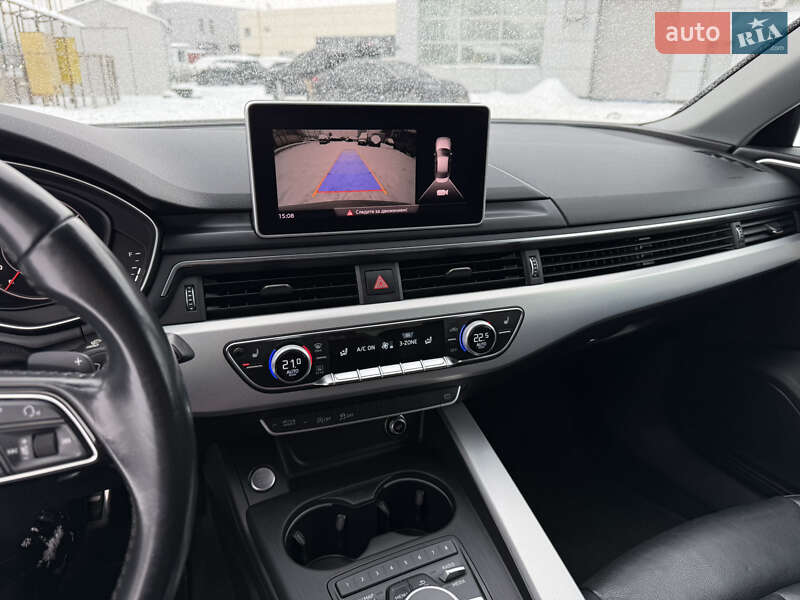 Седан Audi A4 2017 в Киеве