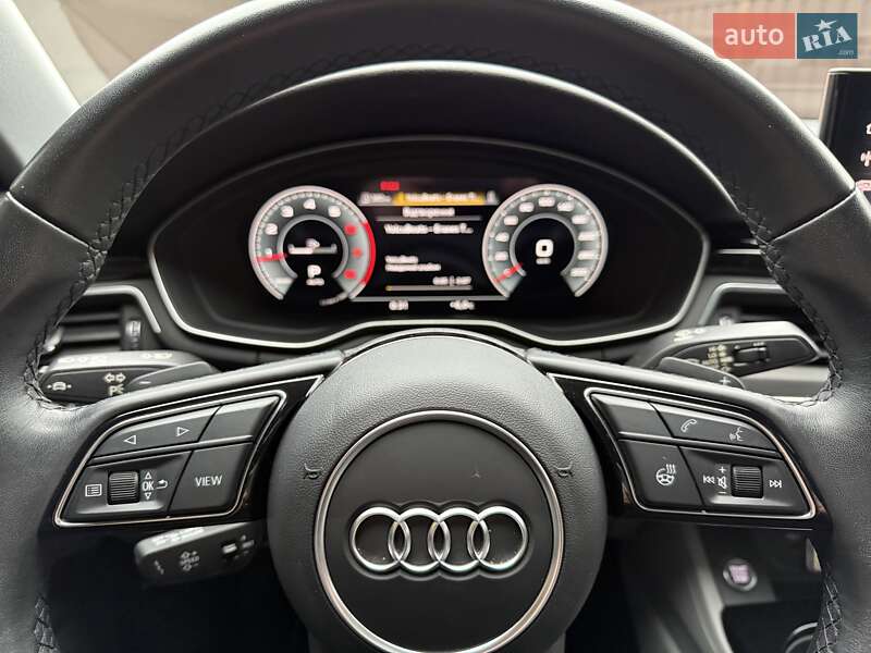 Седан Audi A4 2023 в Вінниці