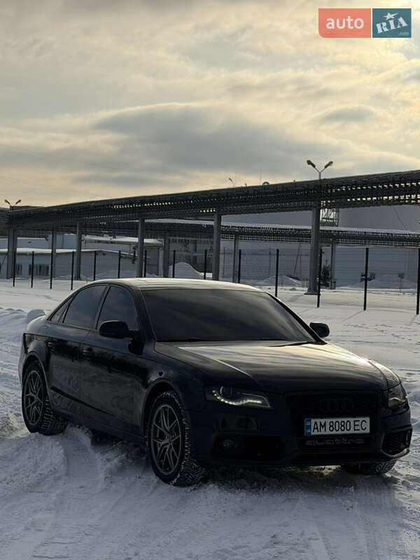 Седан Audi A4 2011 в Коростені