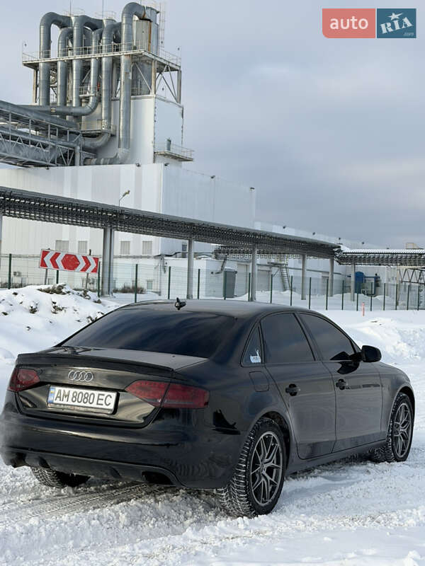 Седан Audi A4 2011 в Коростені