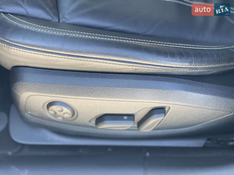 Седан Audi A4 2020 в Киеве