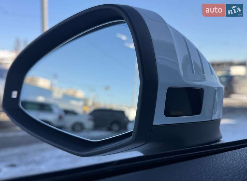 Седан Audi A4 2019 в Киеве