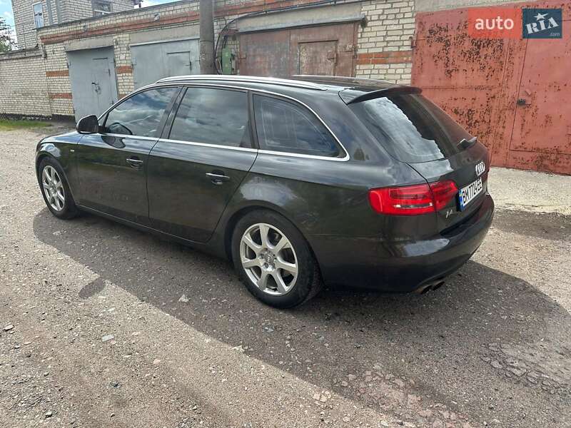 Універсал Audi A4 2009 в Сумах