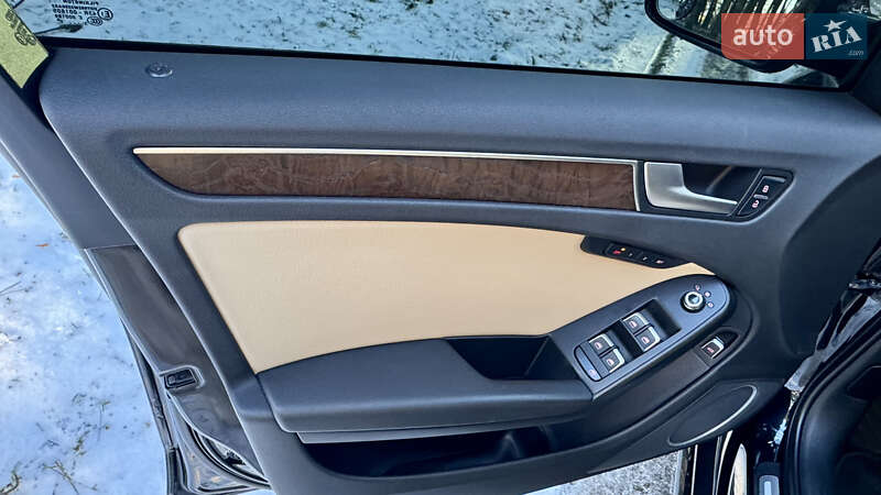 Седан Audi A4 2014 в Миколаєві