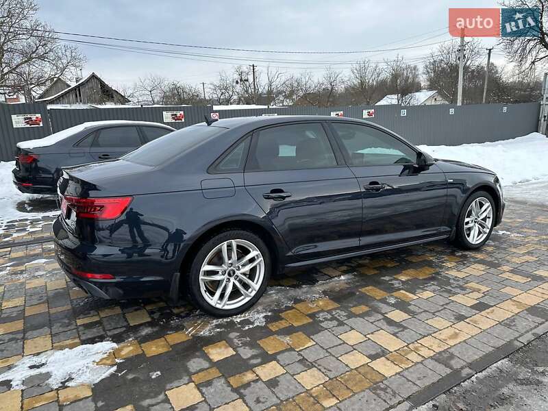 Седан Audi A4 2017 в Львові