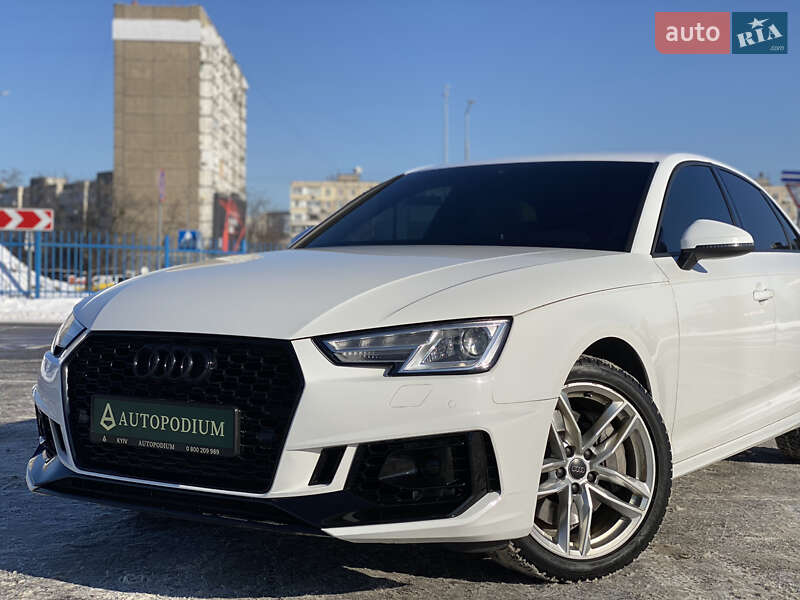 Седан Audi A4 2016 в Києві