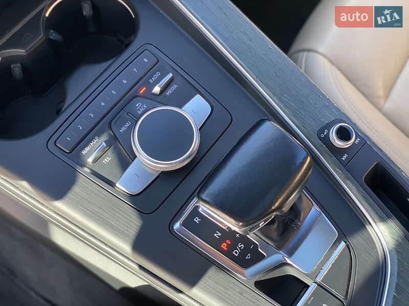 Седан Audi A4 2016 в Києві