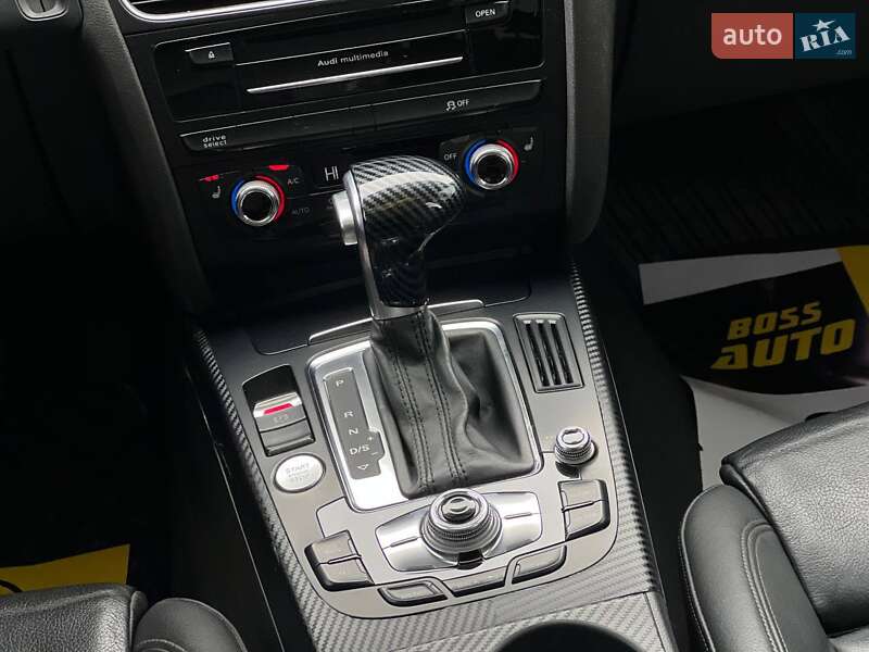 Седан Audi A4 2014 в Ивано-Франковске