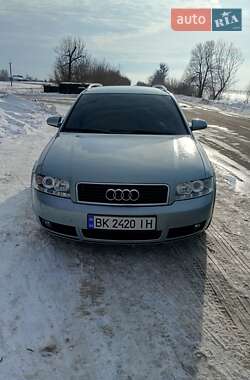 Универсал Audi A4 2004 в Дубровице