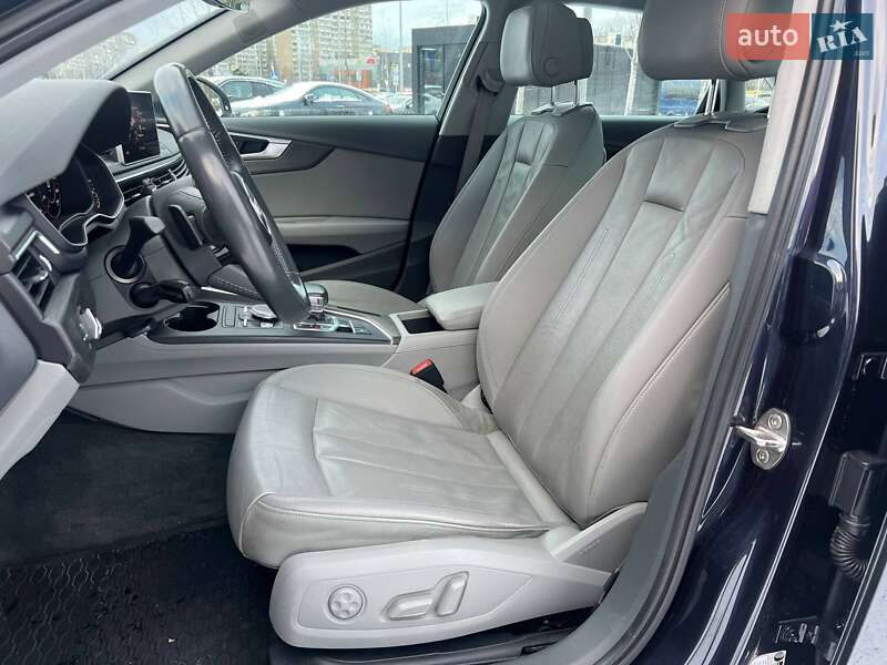 Седан Audi A4 2016 в Києві