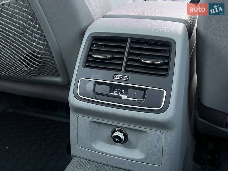 Седан Audi A4 2016 в Києві