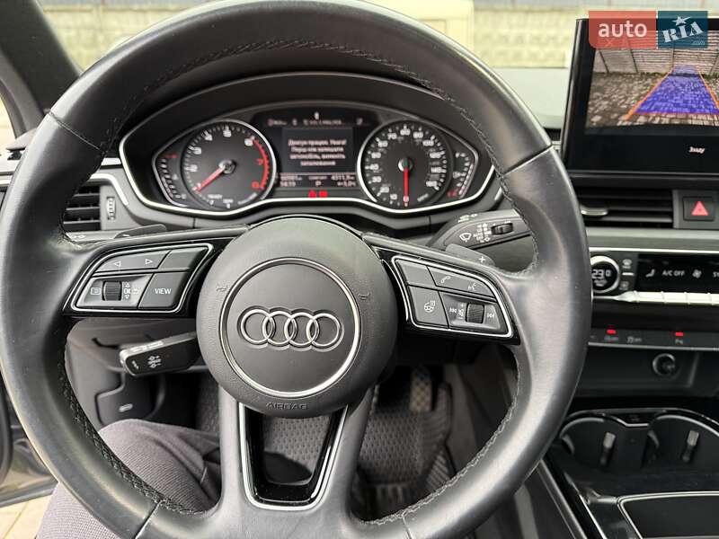 Седан Audi A4 2020 в Києві