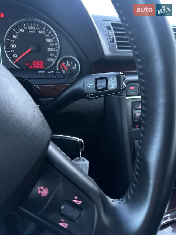 Универсал Audi A4 2006 в Сарнах