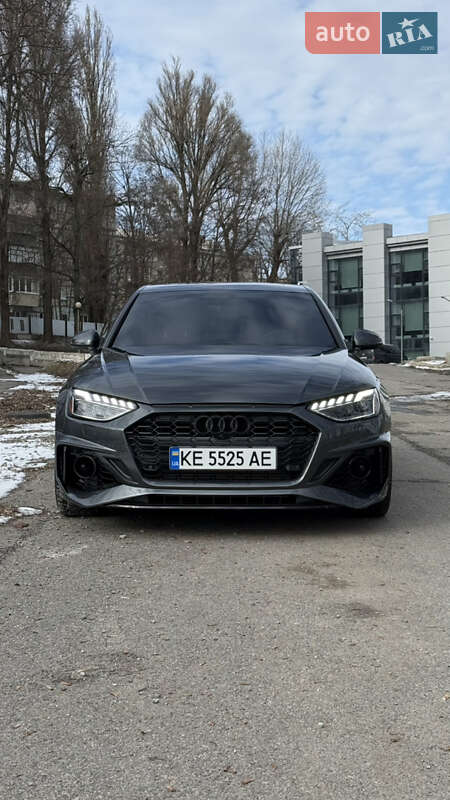 Седан Audi A4 2021 в Днепре