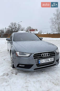 Седан Audi A4 2012 в Чернігові
