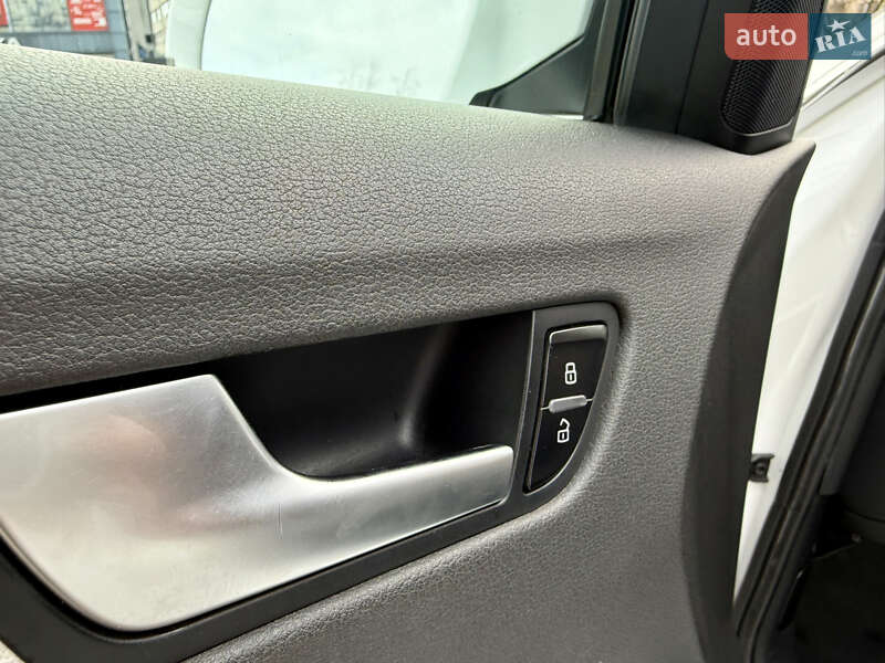 Седан Audi A4 2015 в Одесі фото 80 Седан Audi A4 2015 в Одесі