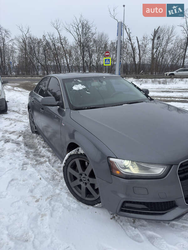 Седан Audi A4 2013 в Вінниці