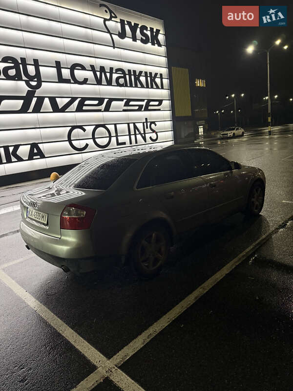 Седан Audi A4 2003 в Киеве