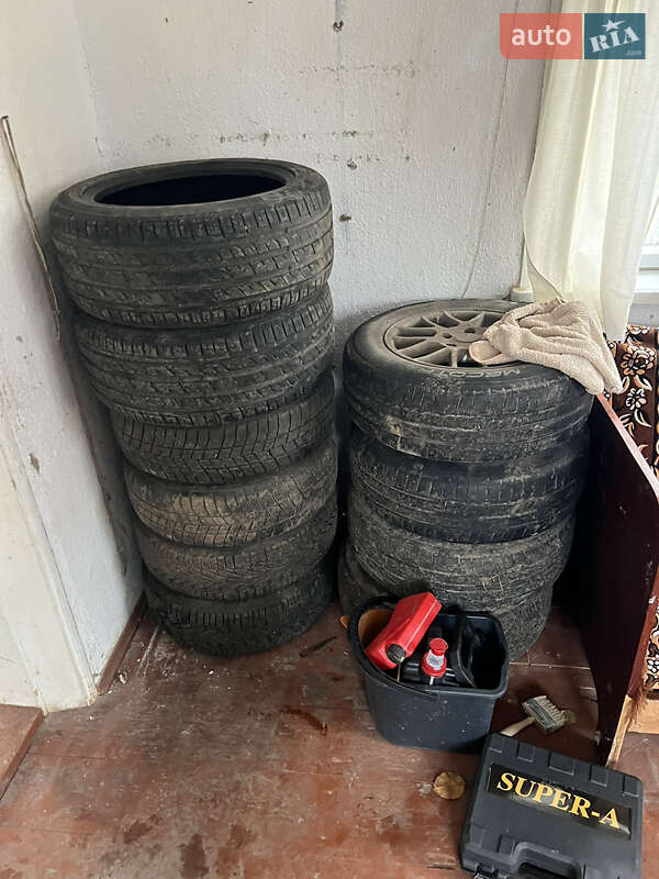 Седан Audi A4 1998 в Кельменцях