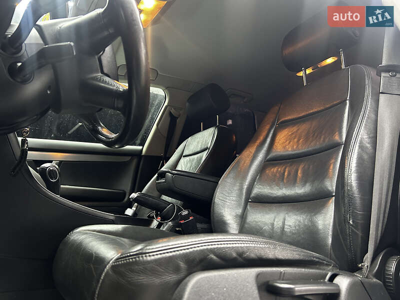 Універсал Audi A4 2005 в Чернівцях