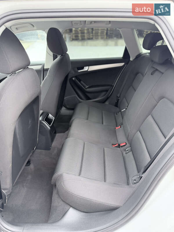 Универсал Audi A4 2010 в Житомире