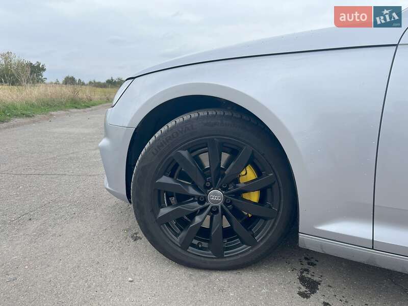 Седан Audi A4 2016 в Баре