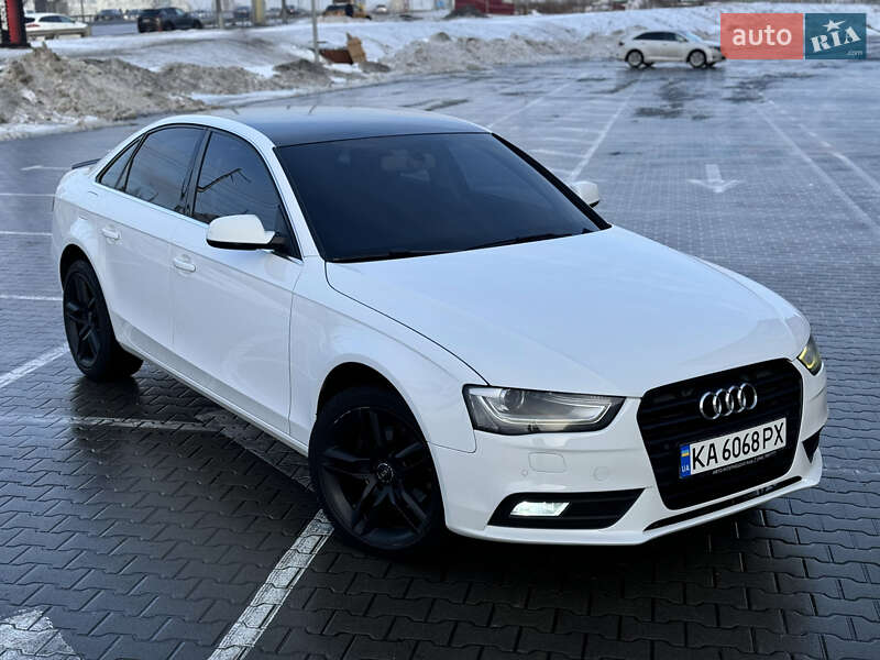 Седан Audi A4 2012 в Киеве фото Седан Audi A4 2012 в Киеве