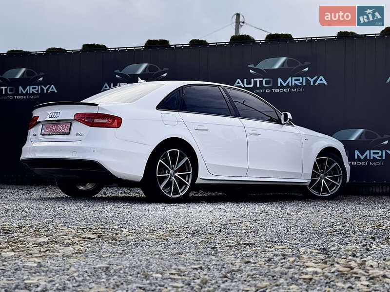 Седан Audi A4 2016 в Самборі