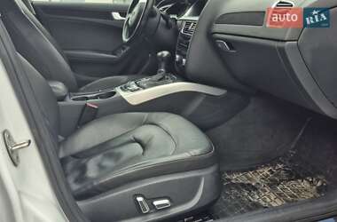 Седан Audi A4 2015 в Бахмаче