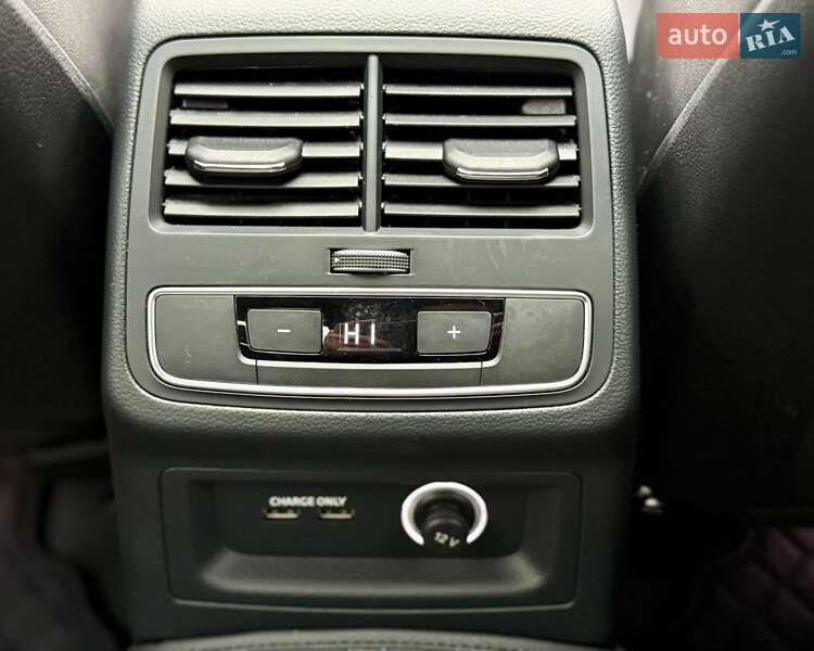 Седан Audi A4 2020 в Києві фото 25 Седан Audi A4 2020 в Києві
