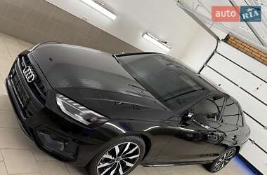 Седан Audi A4 2023 в Киеве