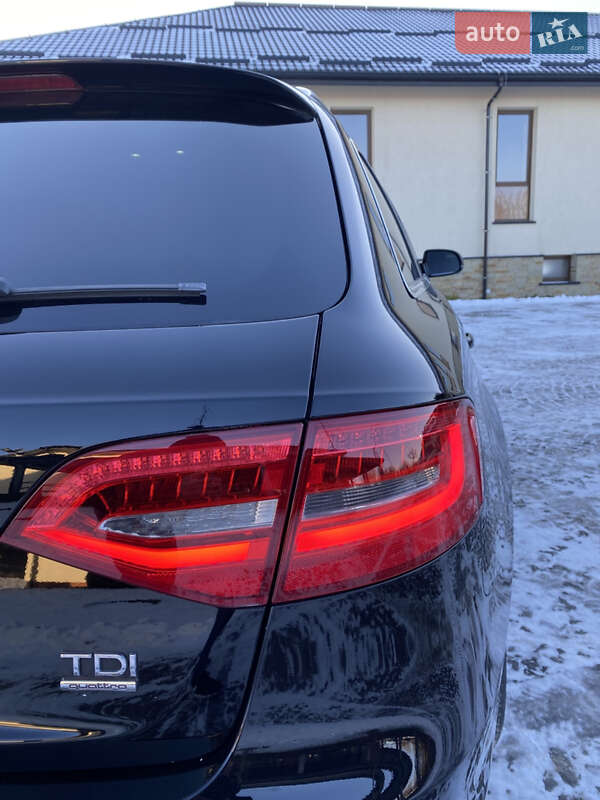 Універсал Audi A4 2013 в Жовкві