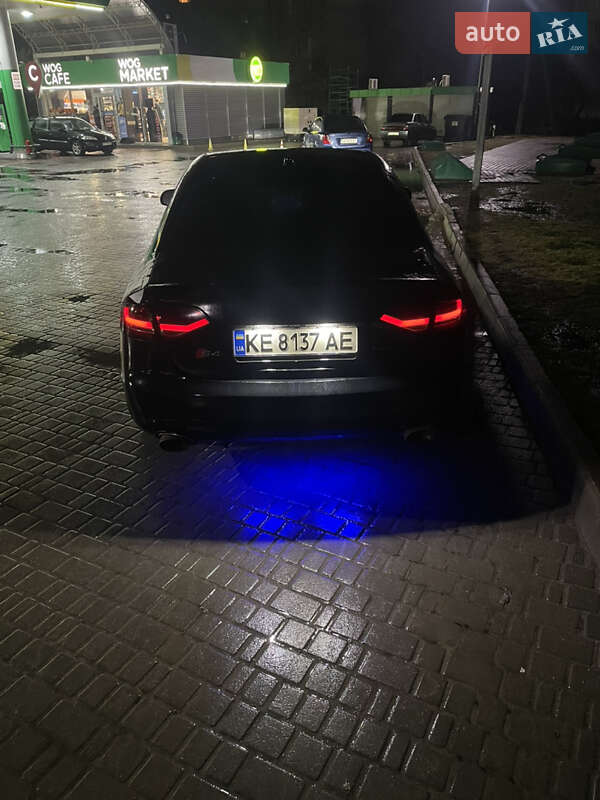 Седан Audi A4 2012 в Кропивницком