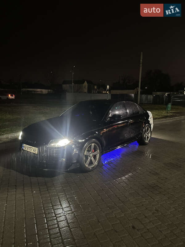 Седан Audi A4 2012 в Кропивницком