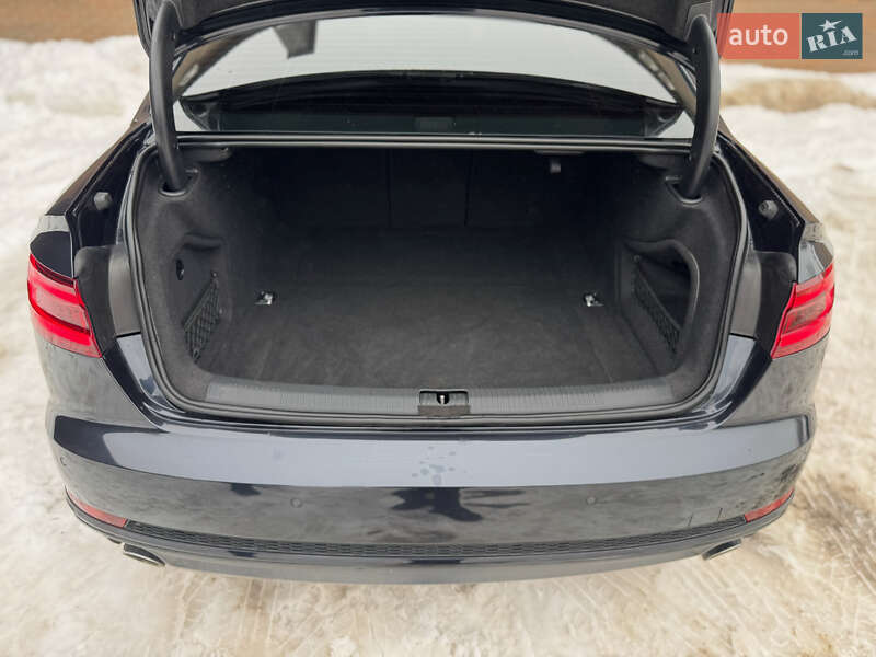 Седан Audi A4 2018 в Вінниці